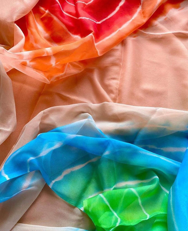 Peach Leheriya Shaded Saree with Matching Crepe Blouse